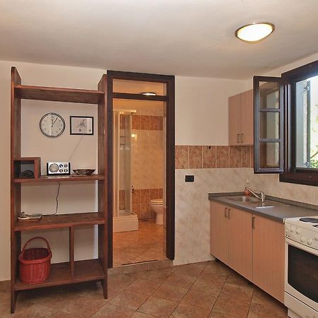Apartments Nenad 1720 Premantura Exterior photo