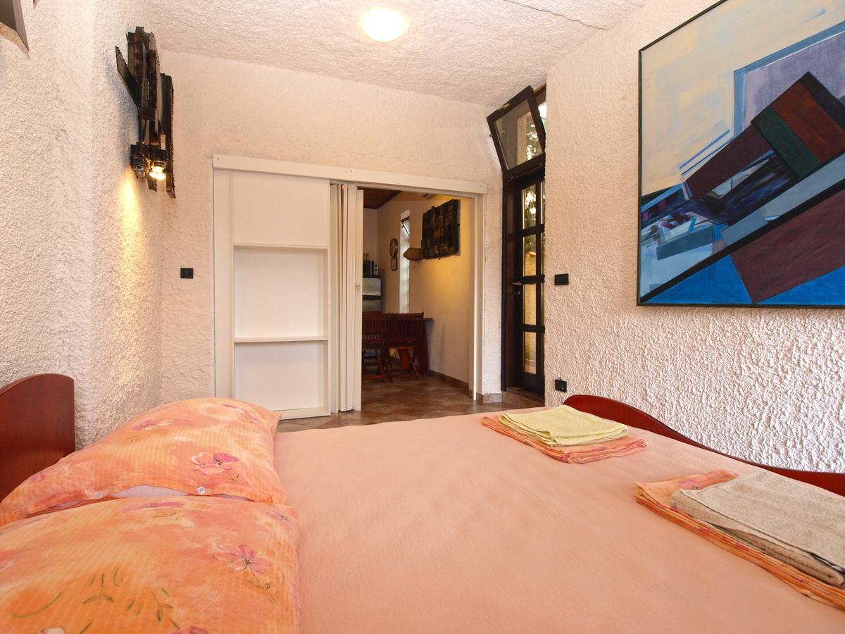 Apartments Nenad 1720 Premantura Exterior photo