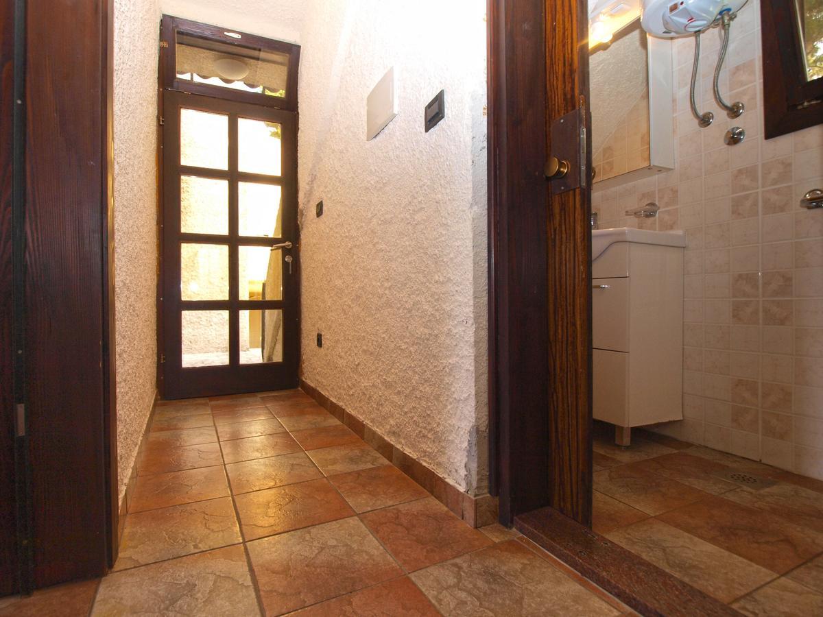 Apartments Nenad 1720 Premantura Exterior photo