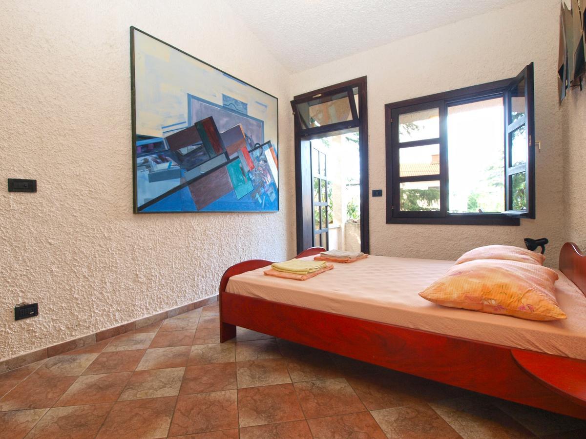 Apartments Nenad 1720 Premantura Exterior photo