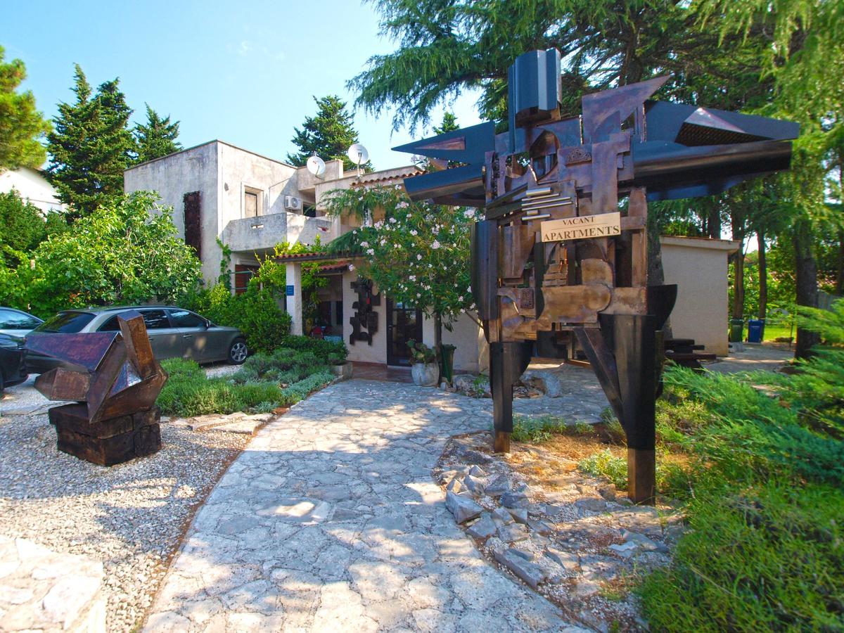 Apartments Nenad 1720 Premantura Exterior photo